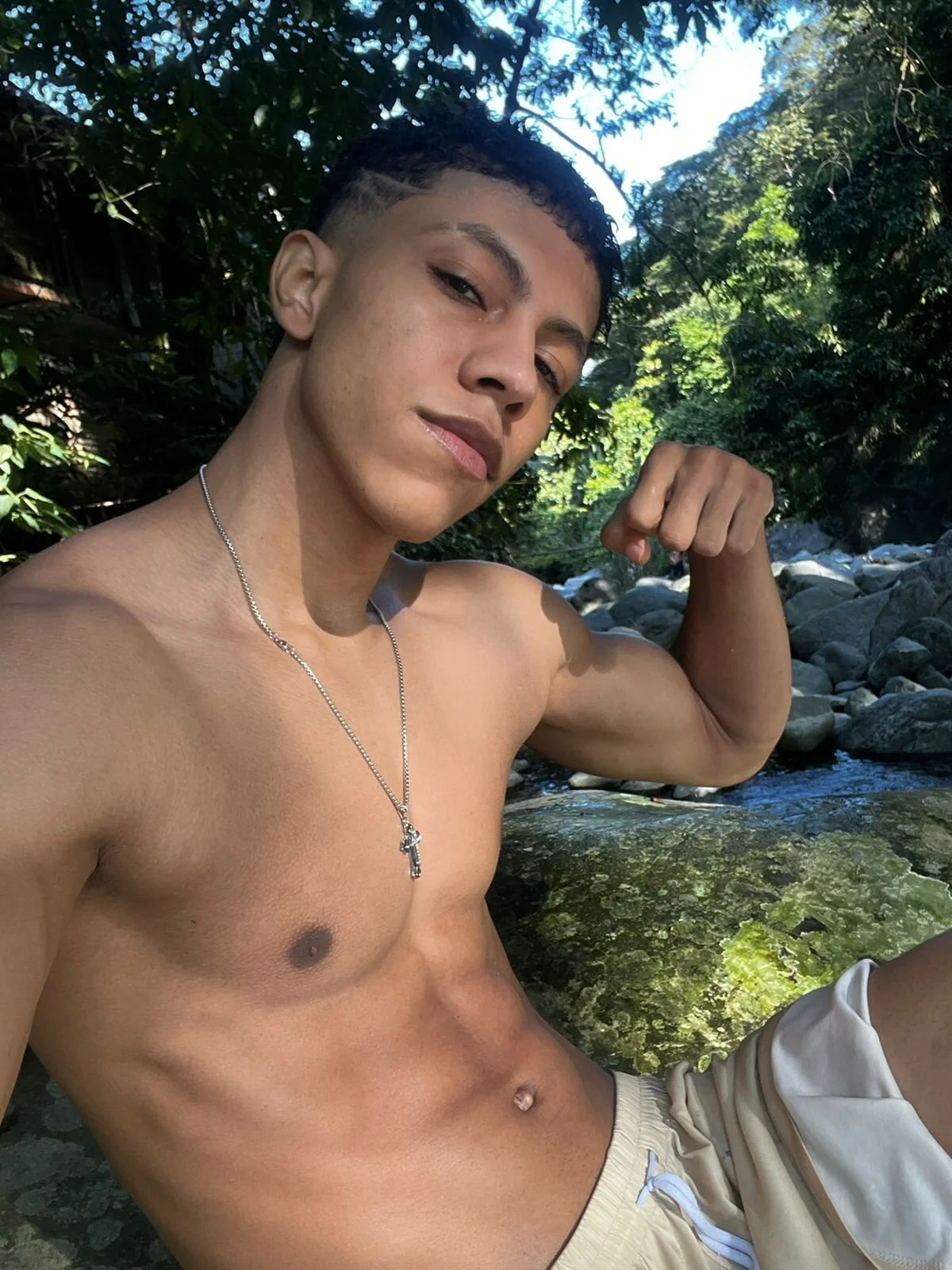 XXX Porn Photo of Nude RickyEbony 36