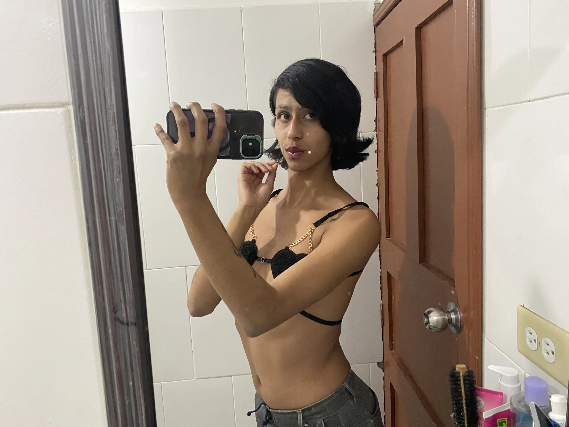 XXX Porn Photo of Nude Mostrona_hairy 10