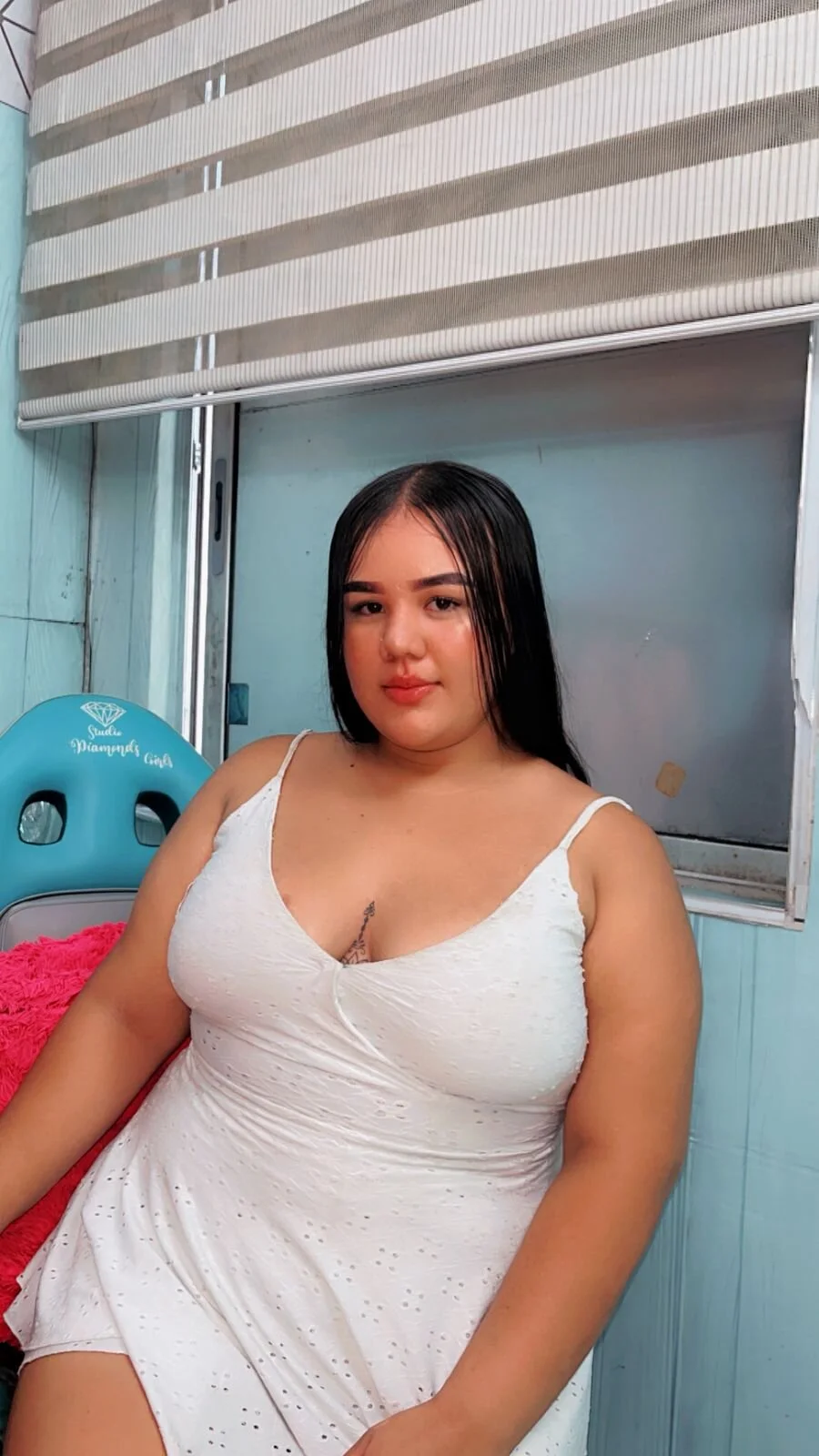 XXX Porn Photo of Nude luciana_bigass 4