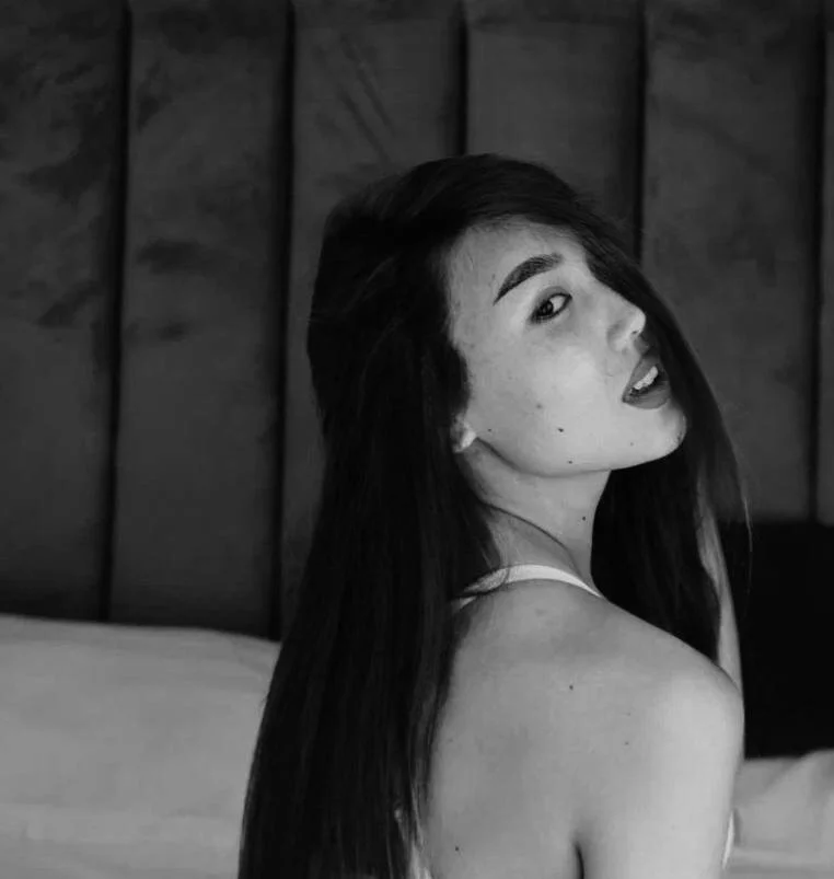 XXX Porn Photo of Nude mindi_misery 7