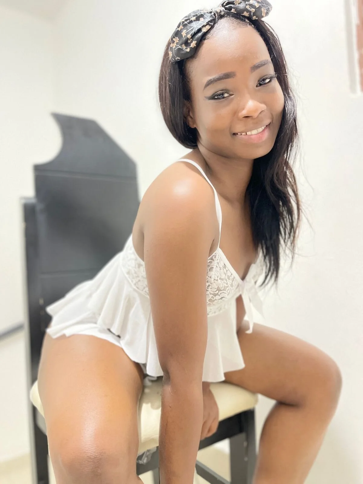 XXX Porn Photo of Nude GabyyJones 15