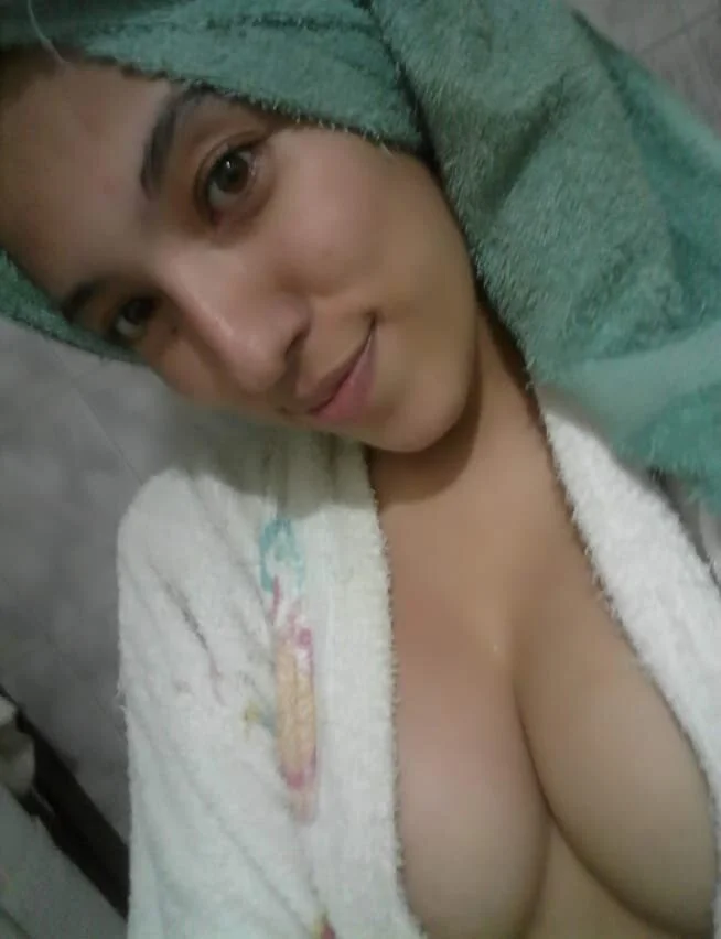 XXX Porn Photo of Nude Scarlet_Gracee 4
