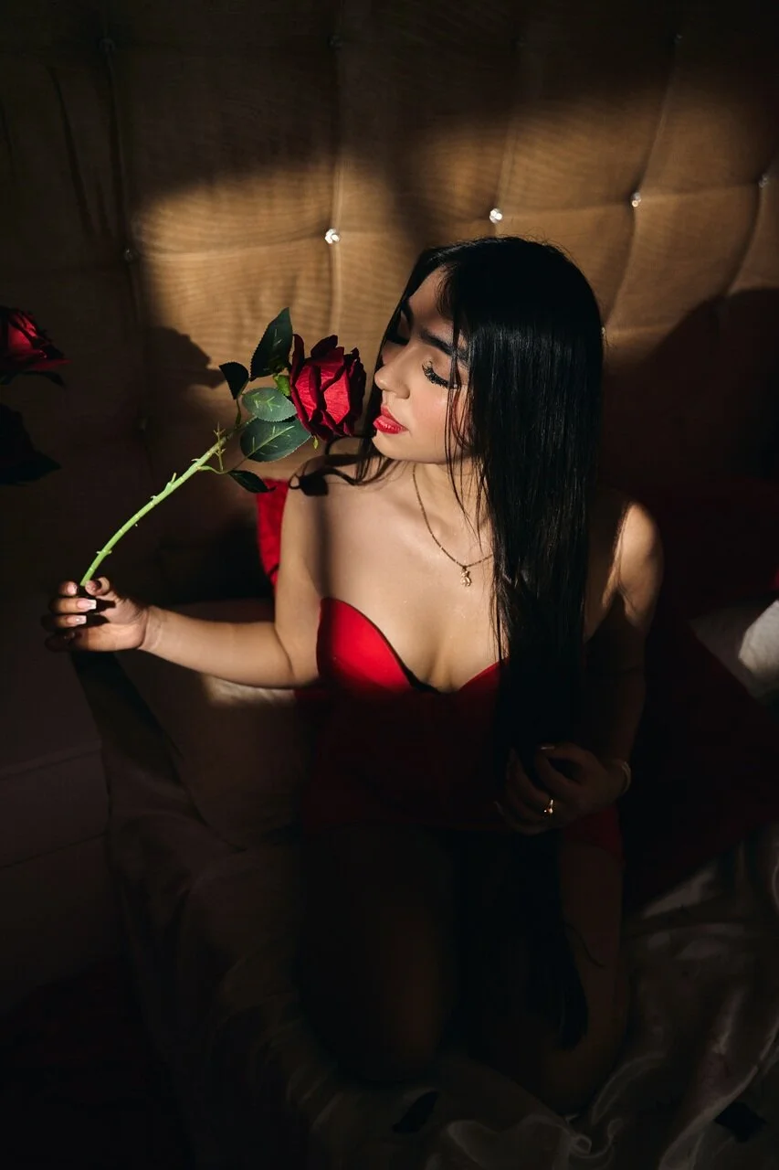 XXX Porn Photo of Nude Thompson_pao 13