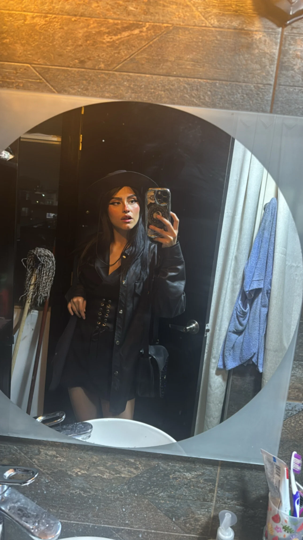 XXX Porn Photo of Nude blue_kitten 121
