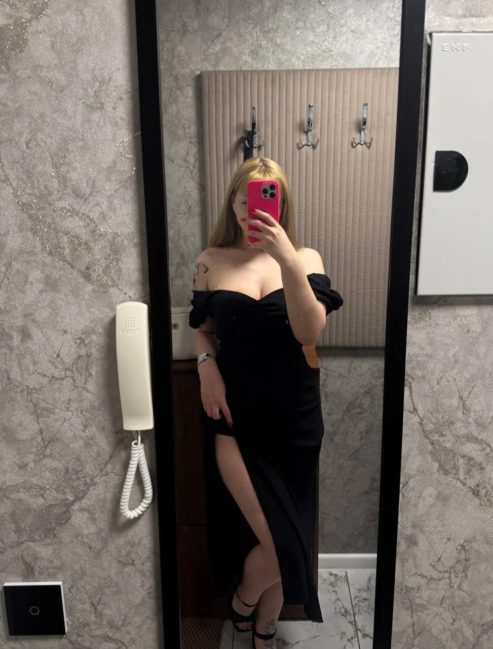 XXX Porn Photo of Nude KateDolphin 151