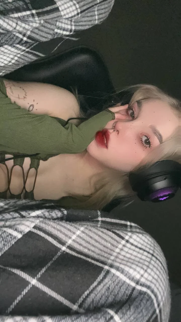 XXX Porn Photo of Nude morphesoull 2