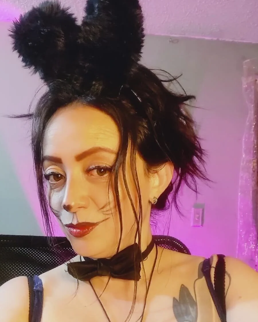 XXX Porn Photo of Nude Katicalatinmilf 12