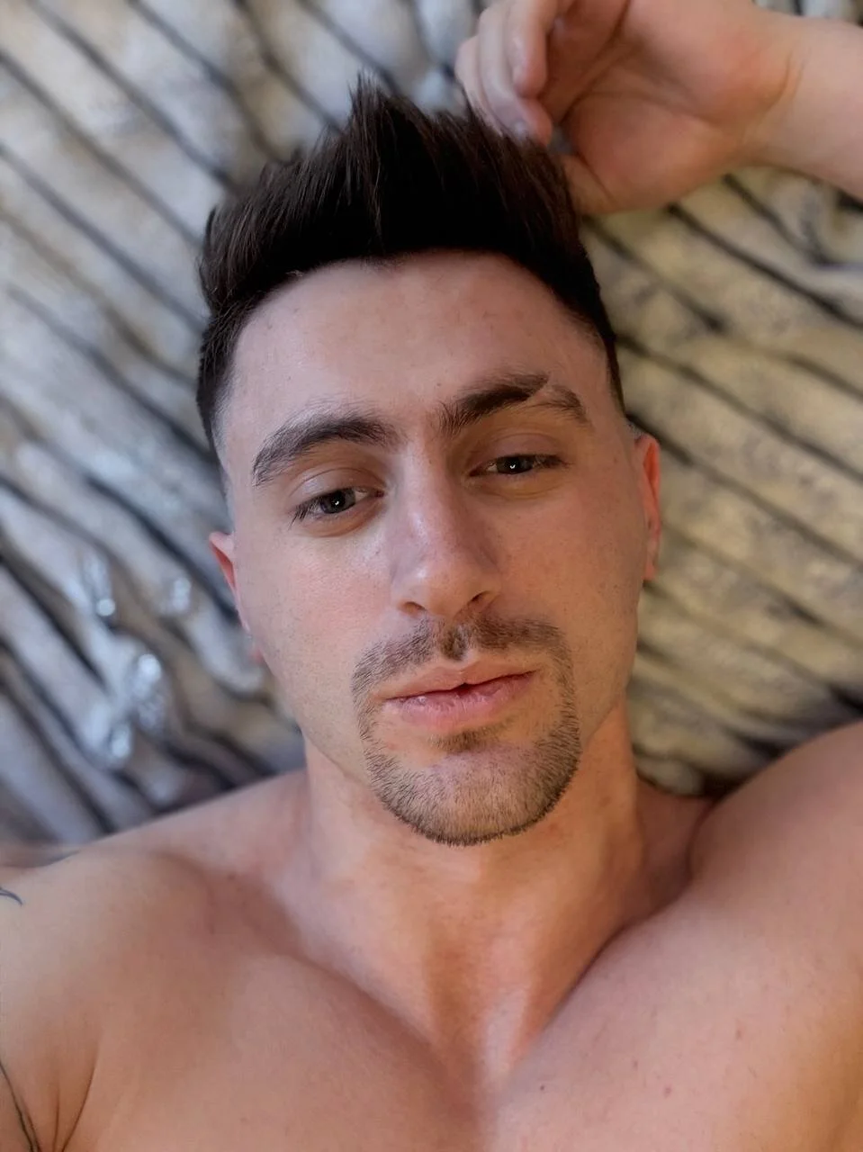 XXX Porn Photo of Nude Oscar_Miller_ 1