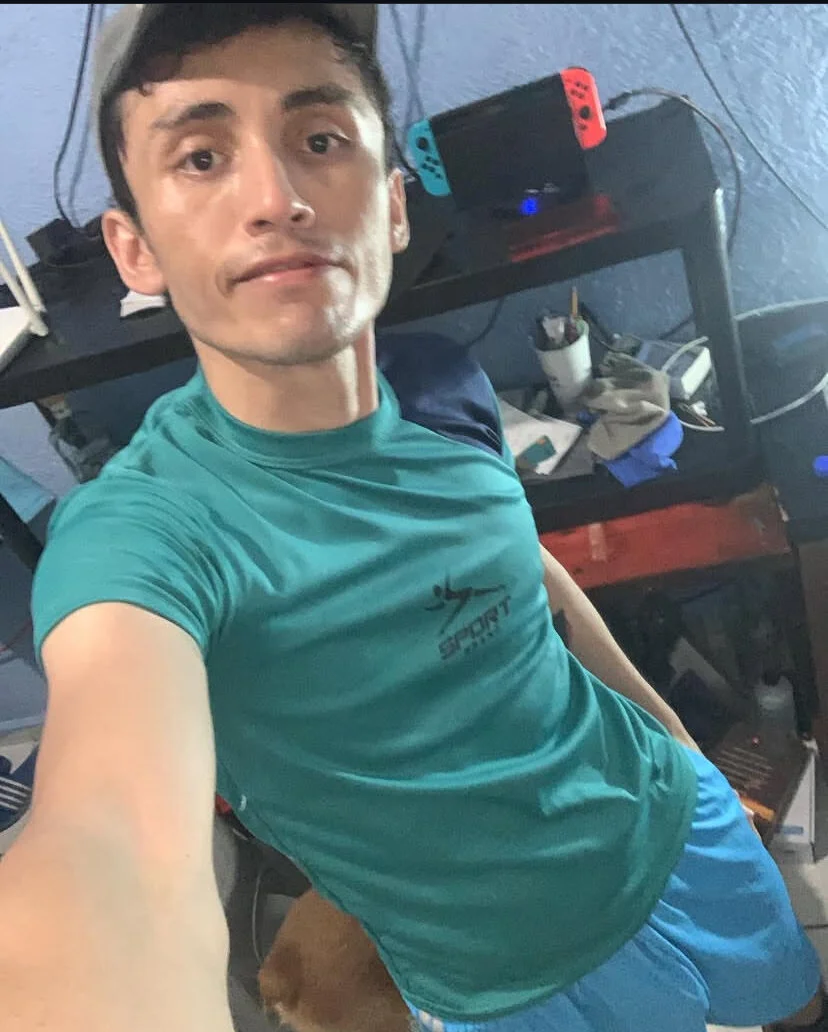 XXX Porn Photo of Nude hornymkfunguy 1