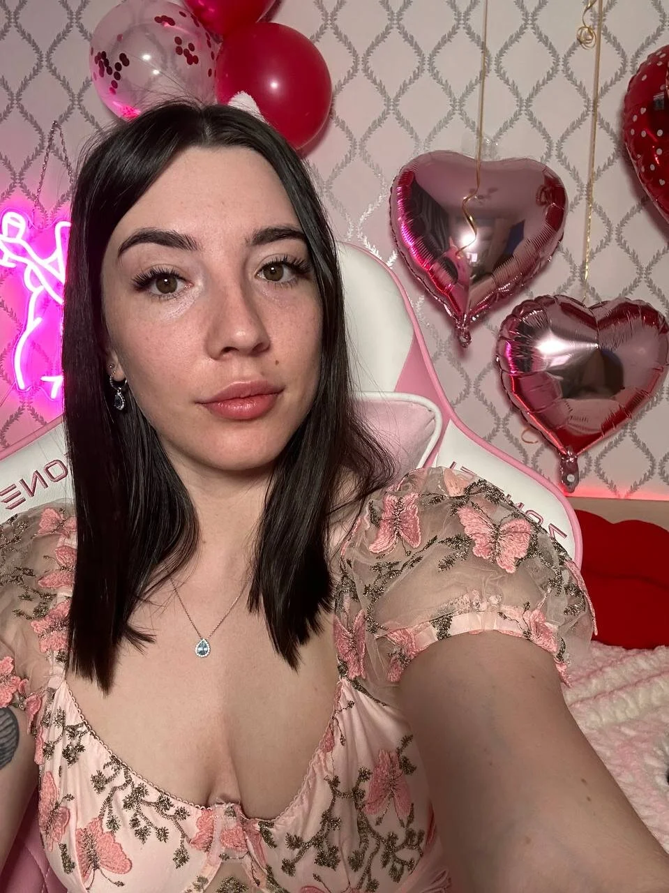 XXX Porn Photo of Nude Curious_Lily 50