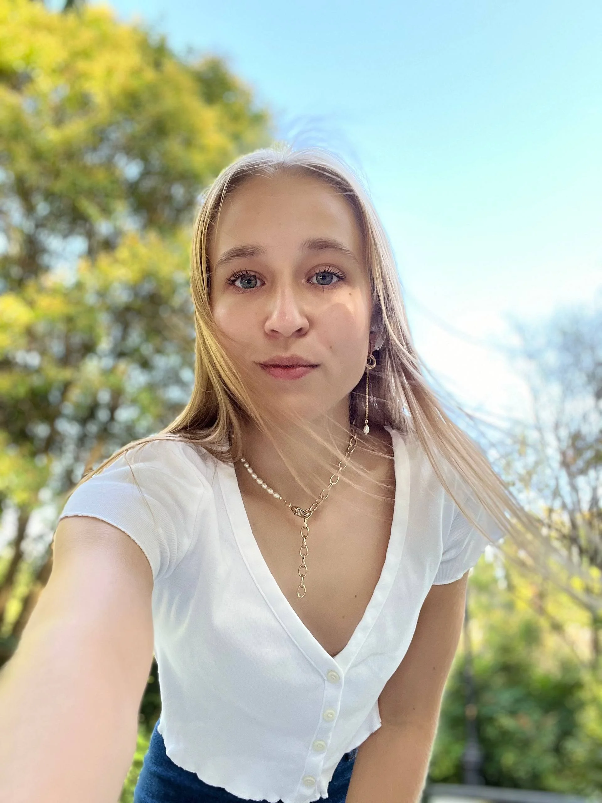 XXX Porn Photo of Nude MollyBusy 3