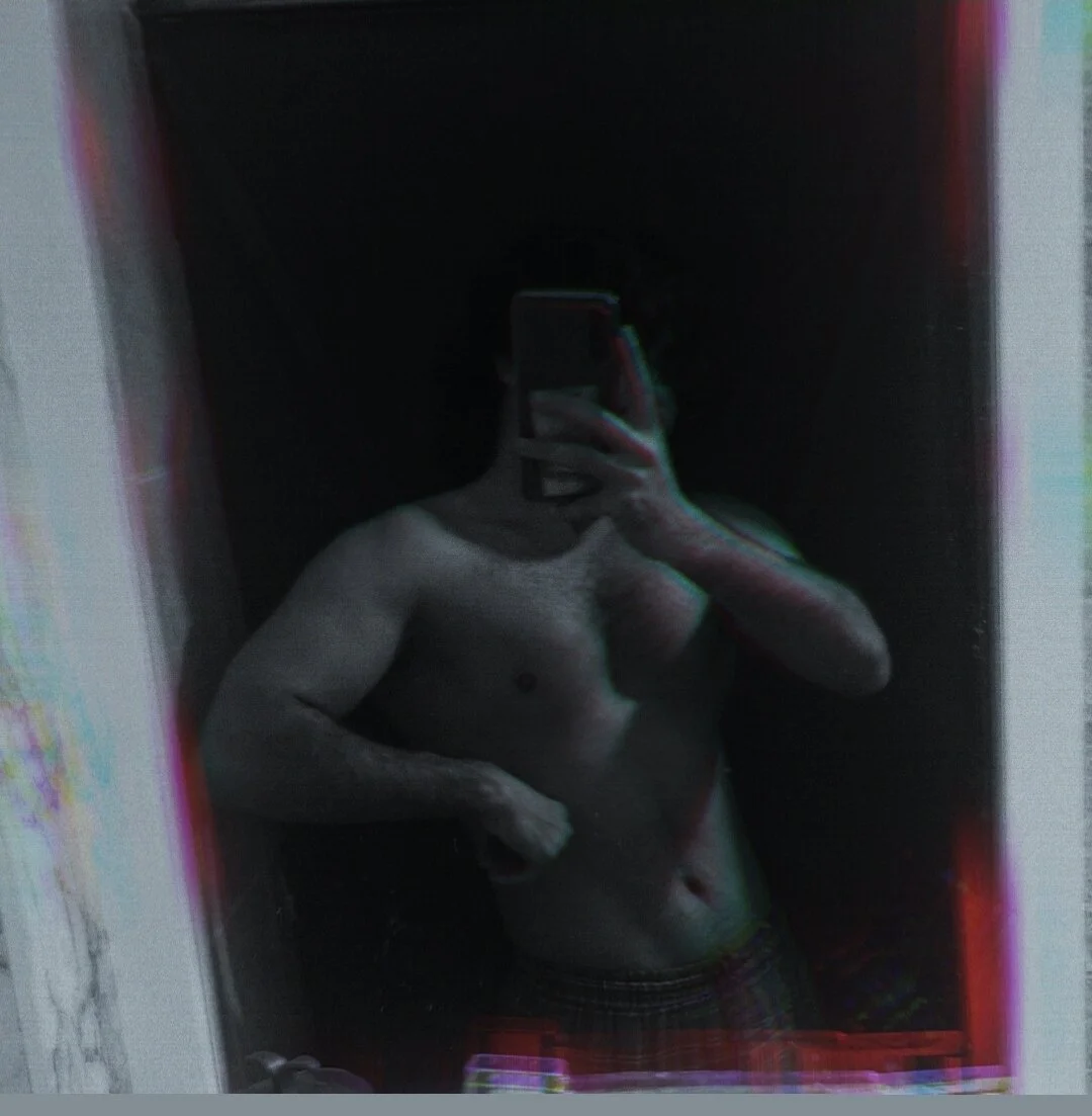 XXX Porn Photo of Nude the_night_boy1 3