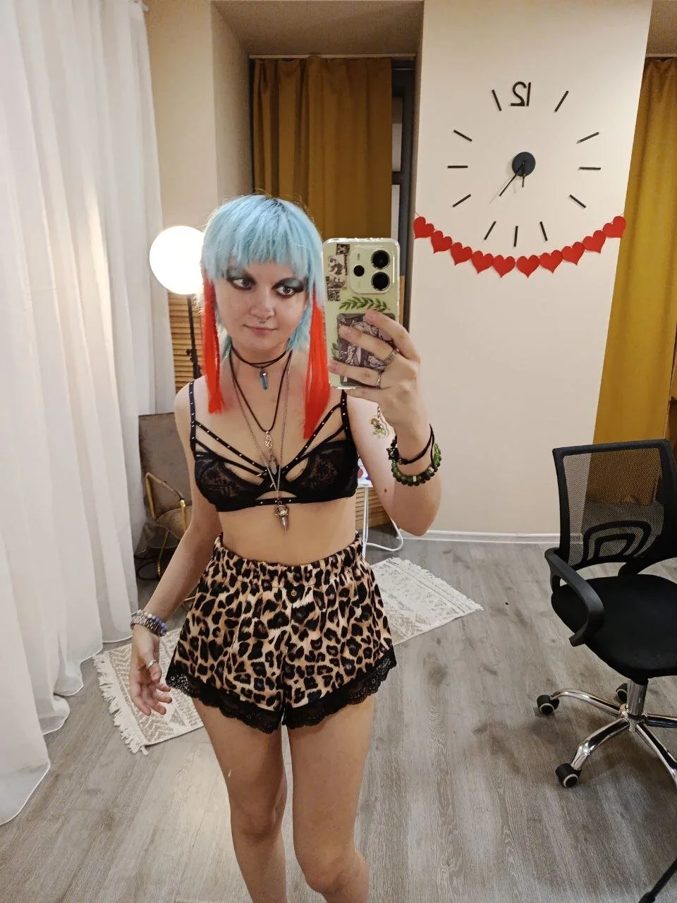XXX Porn Photo of Nude powderofgun 85