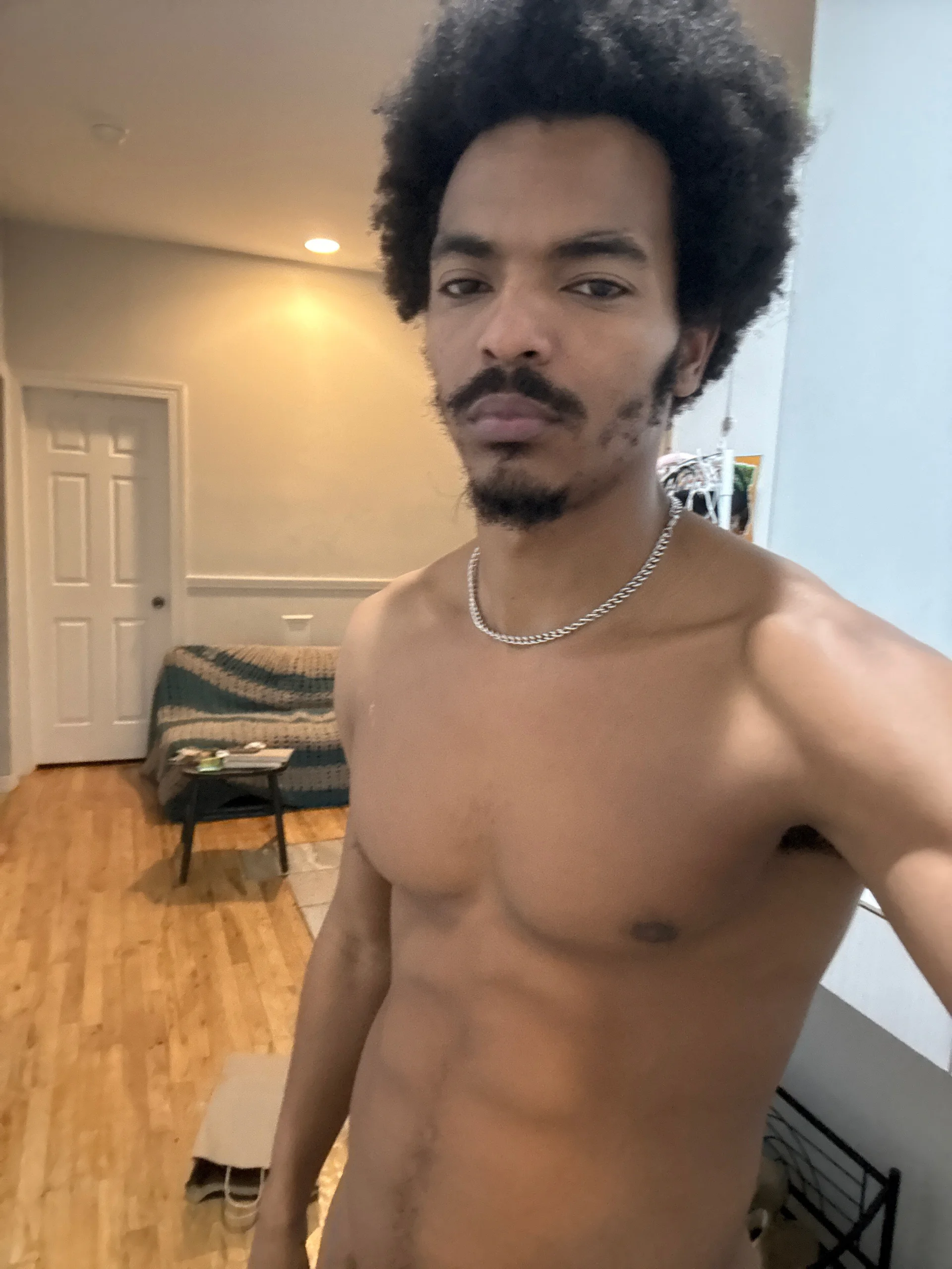 XXX Porn Photo of Nude TRILLAHUNG 5