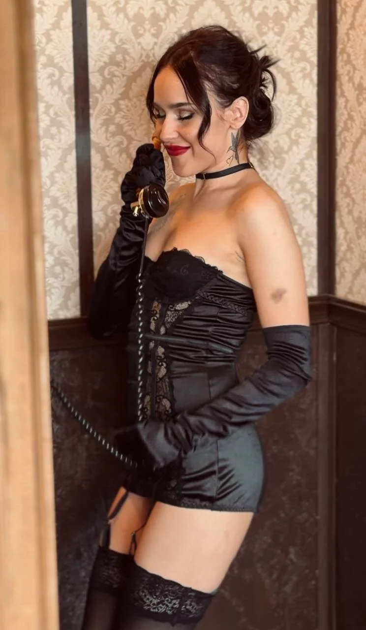 XXX Porn Photo of Nude VickyKisss 2
