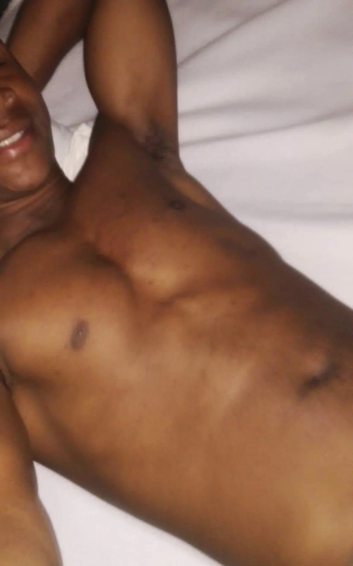 XXX Porn Photo of Nude mixter_billy 7