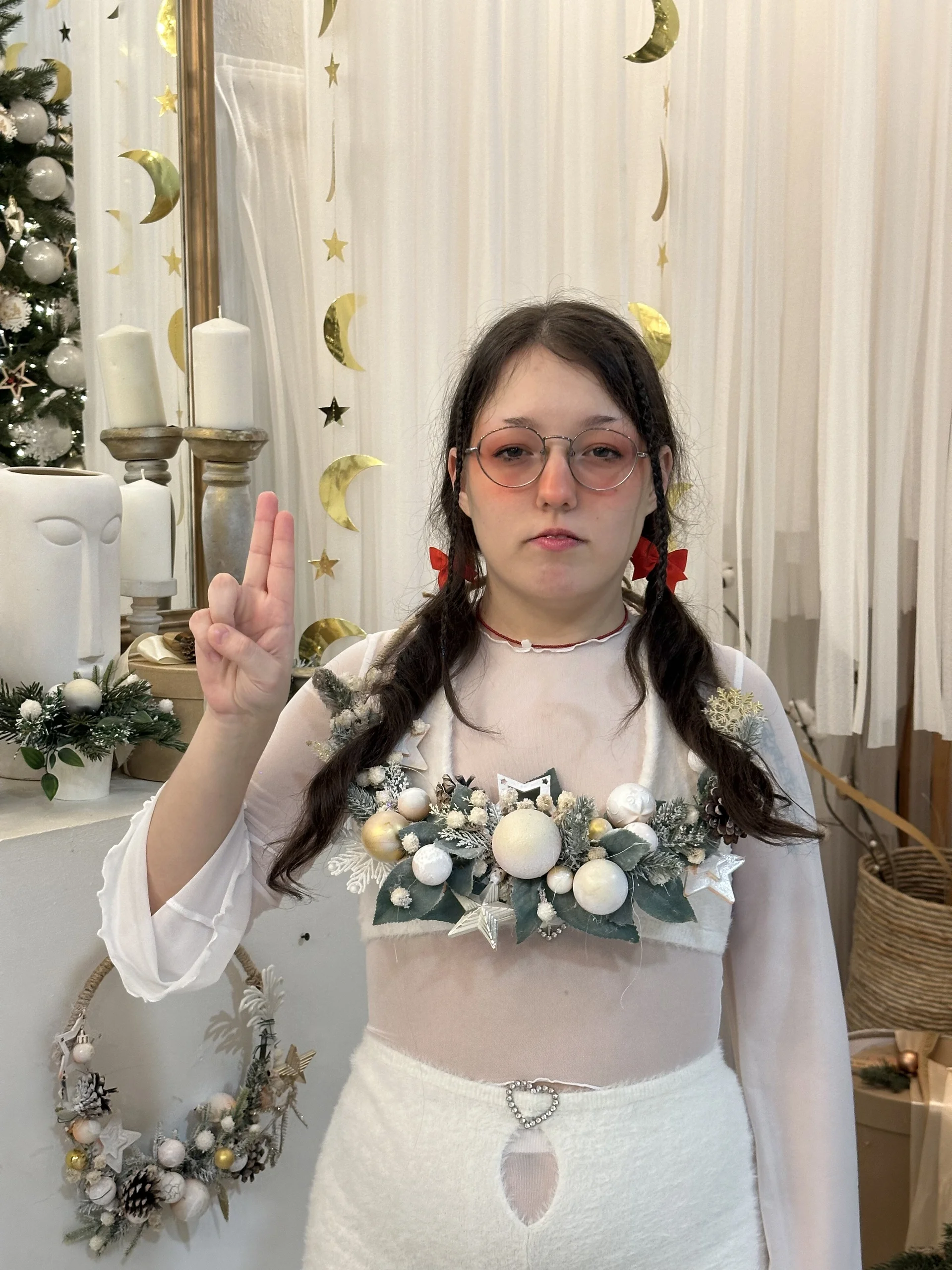 XXX Porn Photo of Nude EmiSparks 27