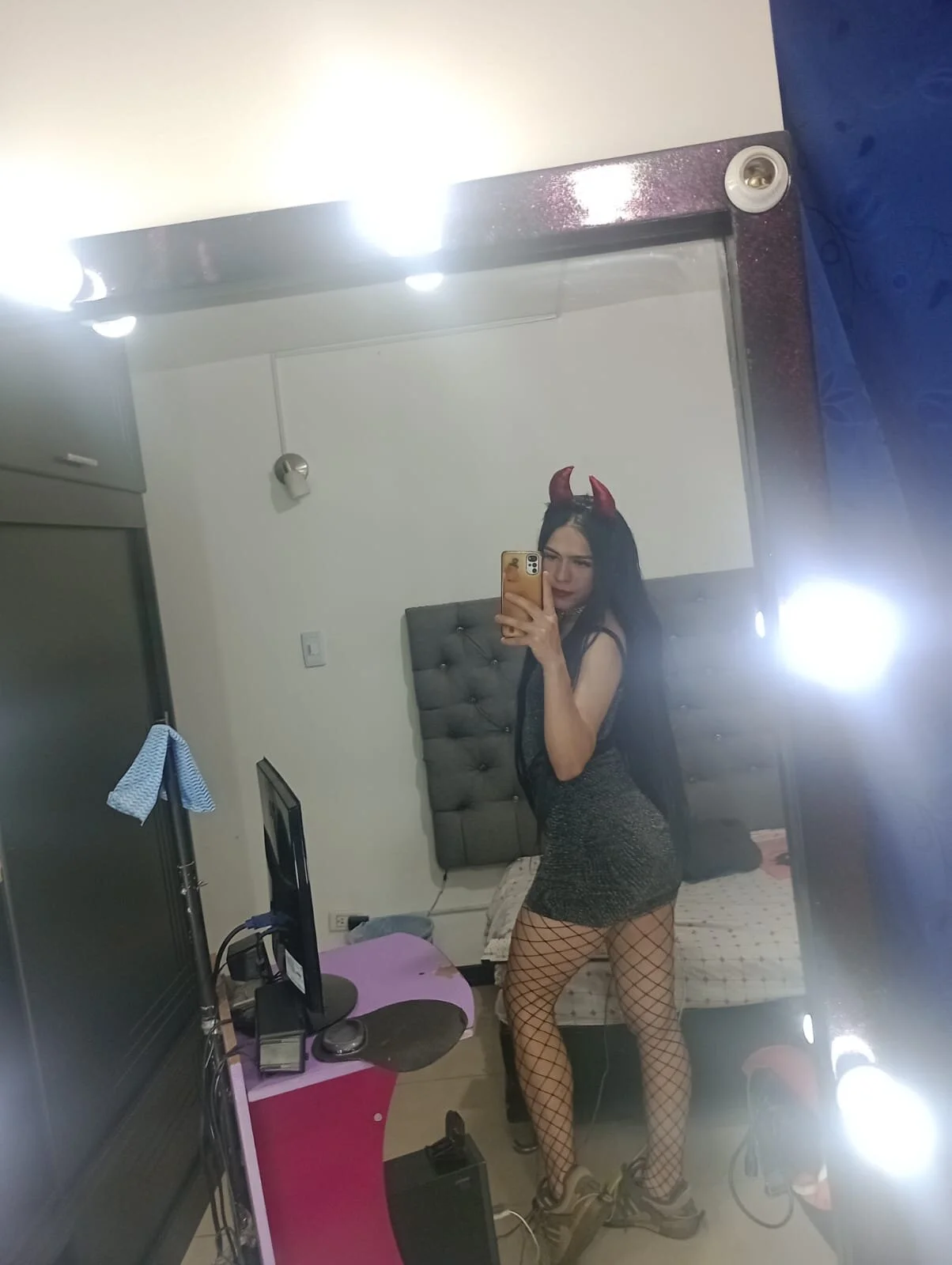 XXX Porn Photo of Nude XOasisSexyAssX 7