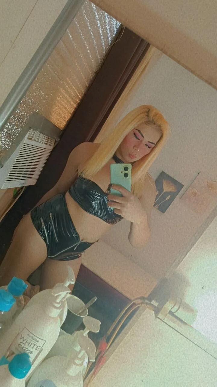 XXX Porn Photo of Nude Ur_GoddessXx 14