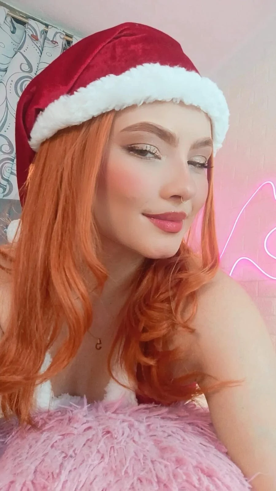 XXX Porn Photo of Nude Miah_hilton2 104