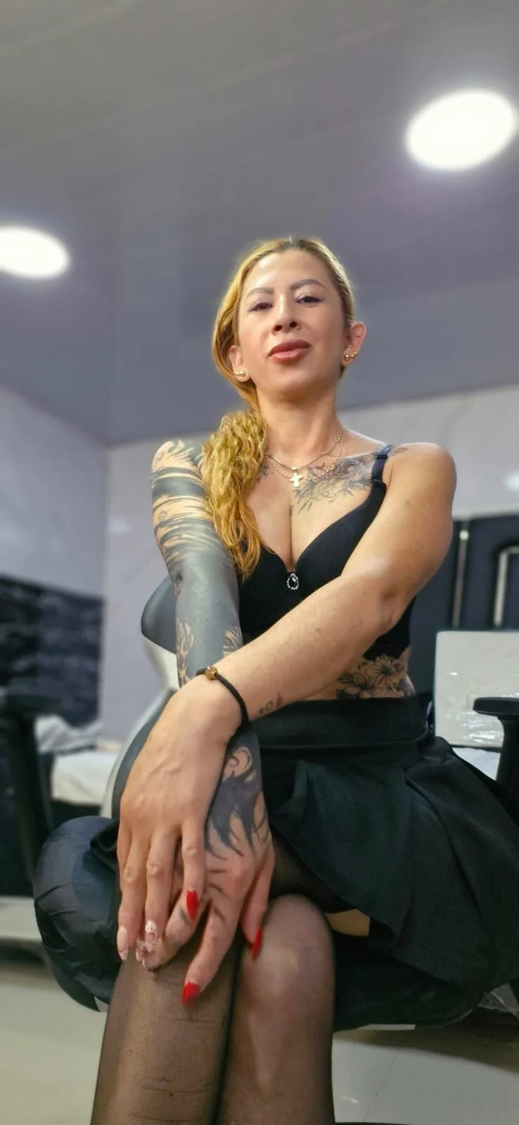 XXX Porn Photo of Nude Ladyy_Scarlett 645