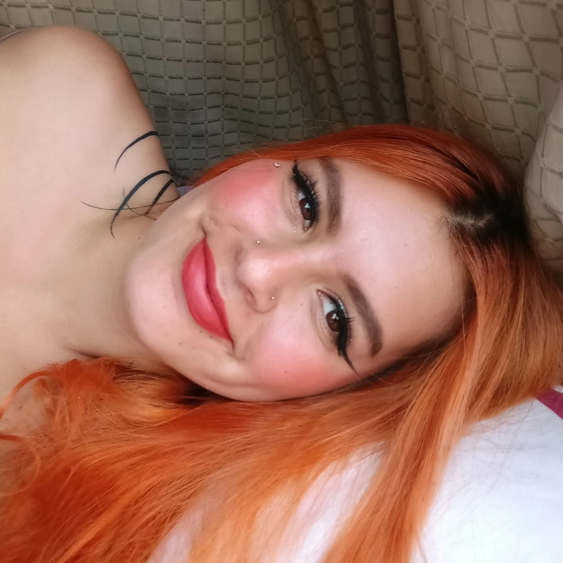 XXX Porn Photo of Nude Isa_smeraldy 2