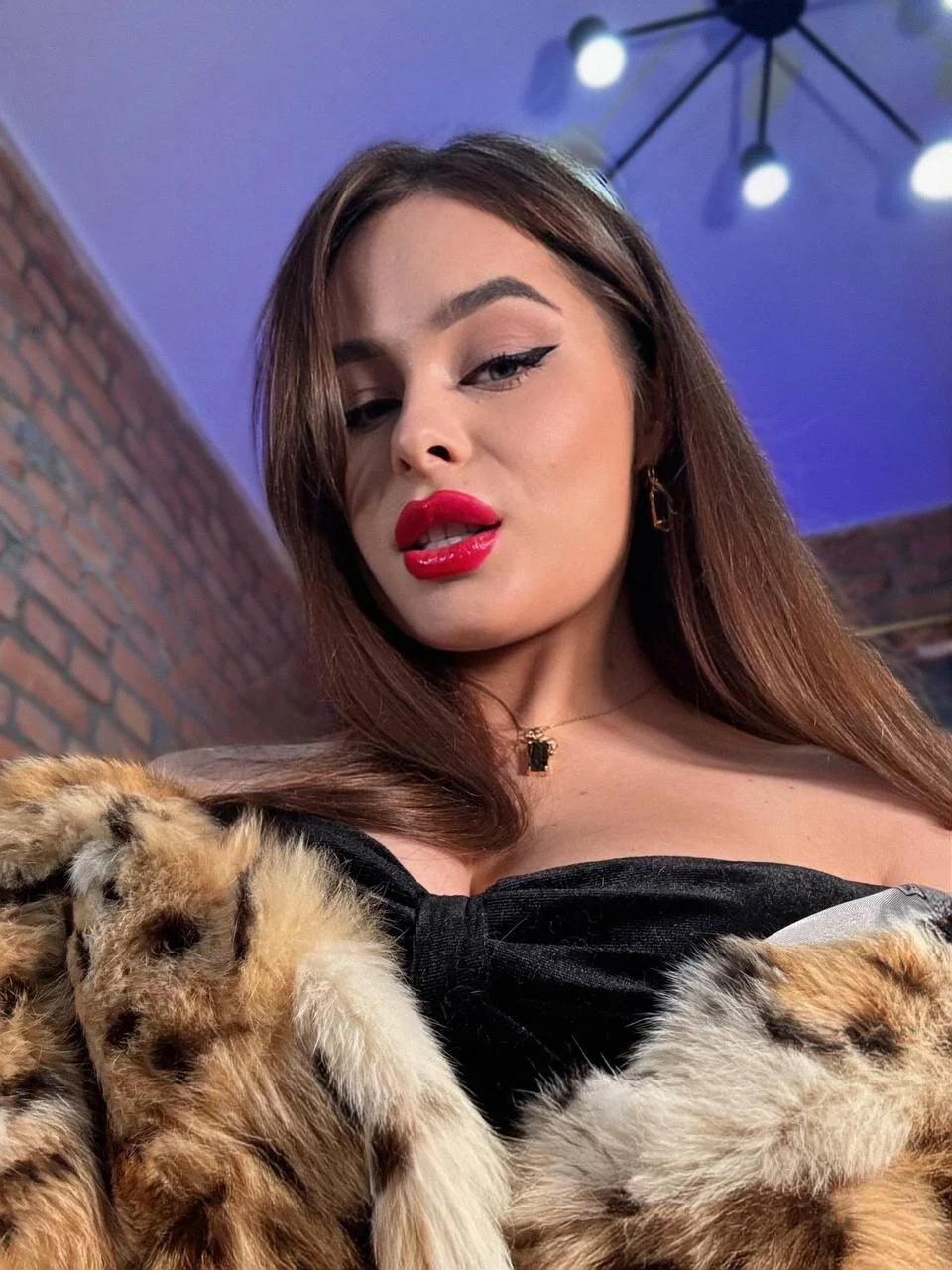 XXX Porn Photo of Nude MistressMilana 5