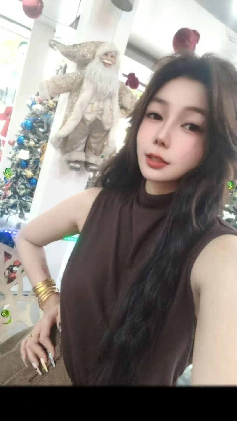 XXX Porn Photo of Nude zuoaidexinxin 4