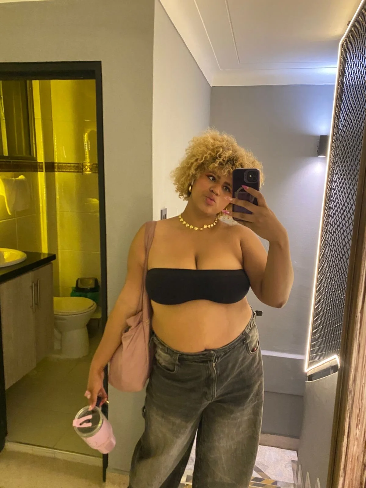 XXX Porn Photo of Nude Sapphire-XXX 22