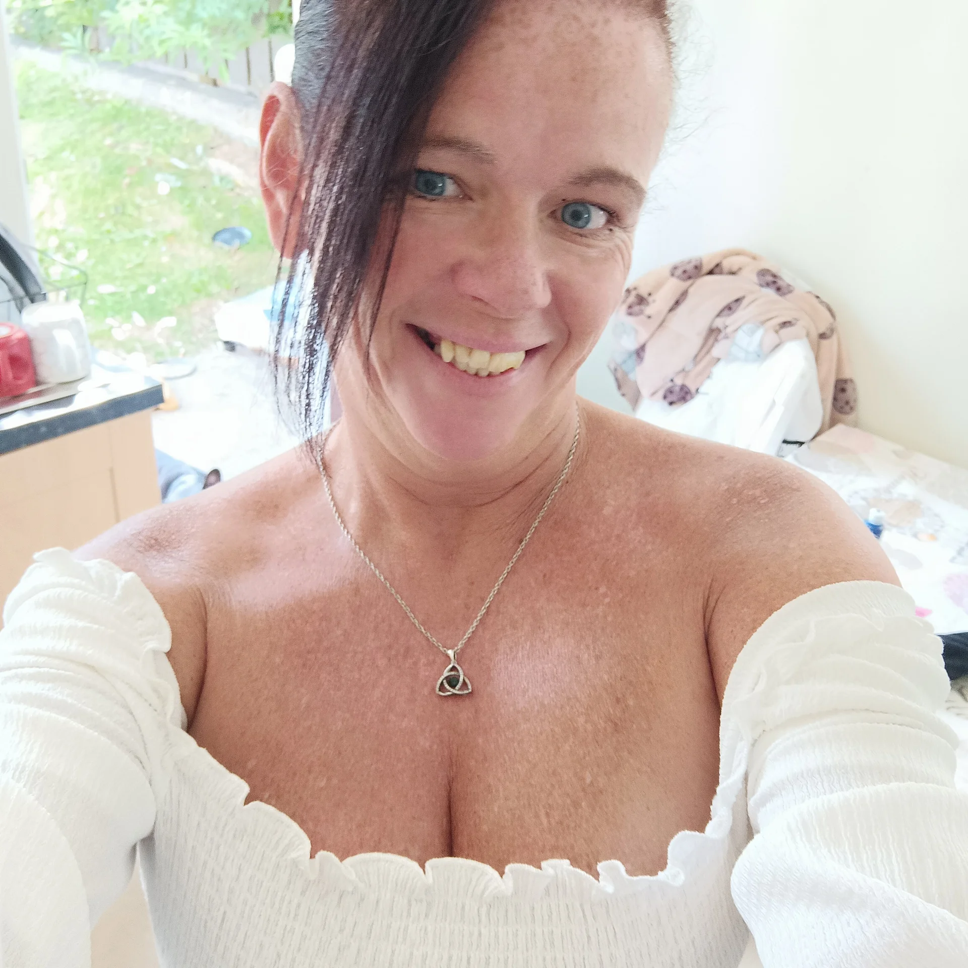 XXX Porn Photo of Nude Busty-Belfast-Irish-Girl 143