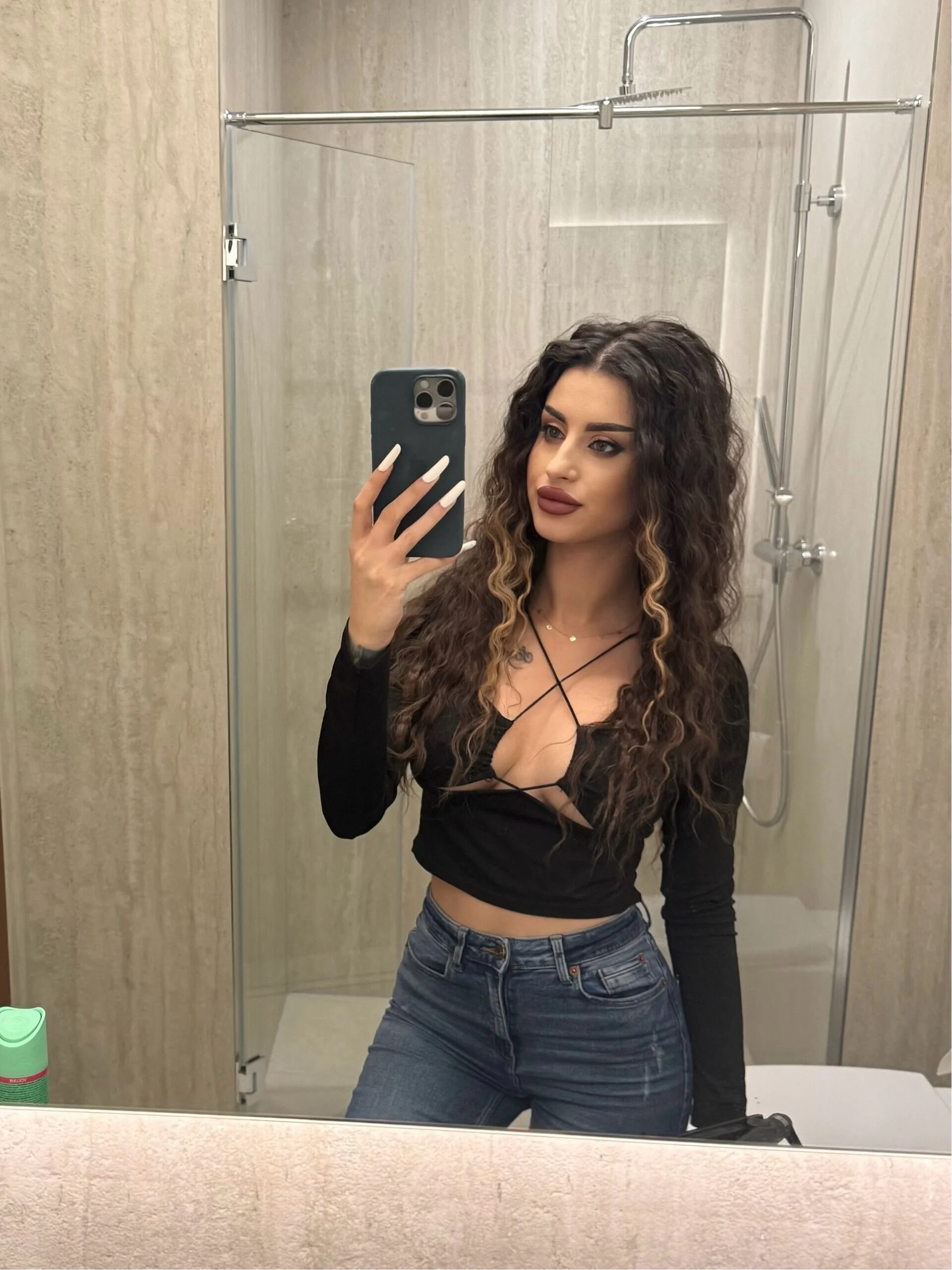 XXX Porn Photo of Nude Alice_Voss 34