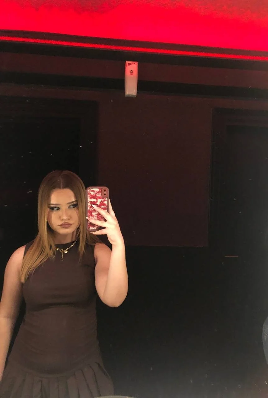 XXX Porn Photo of Nude LinhStow 2