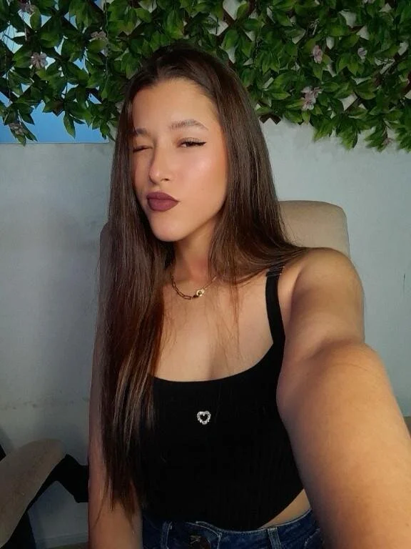 XXX Porn Photo of Nude ally_sunn_ 1