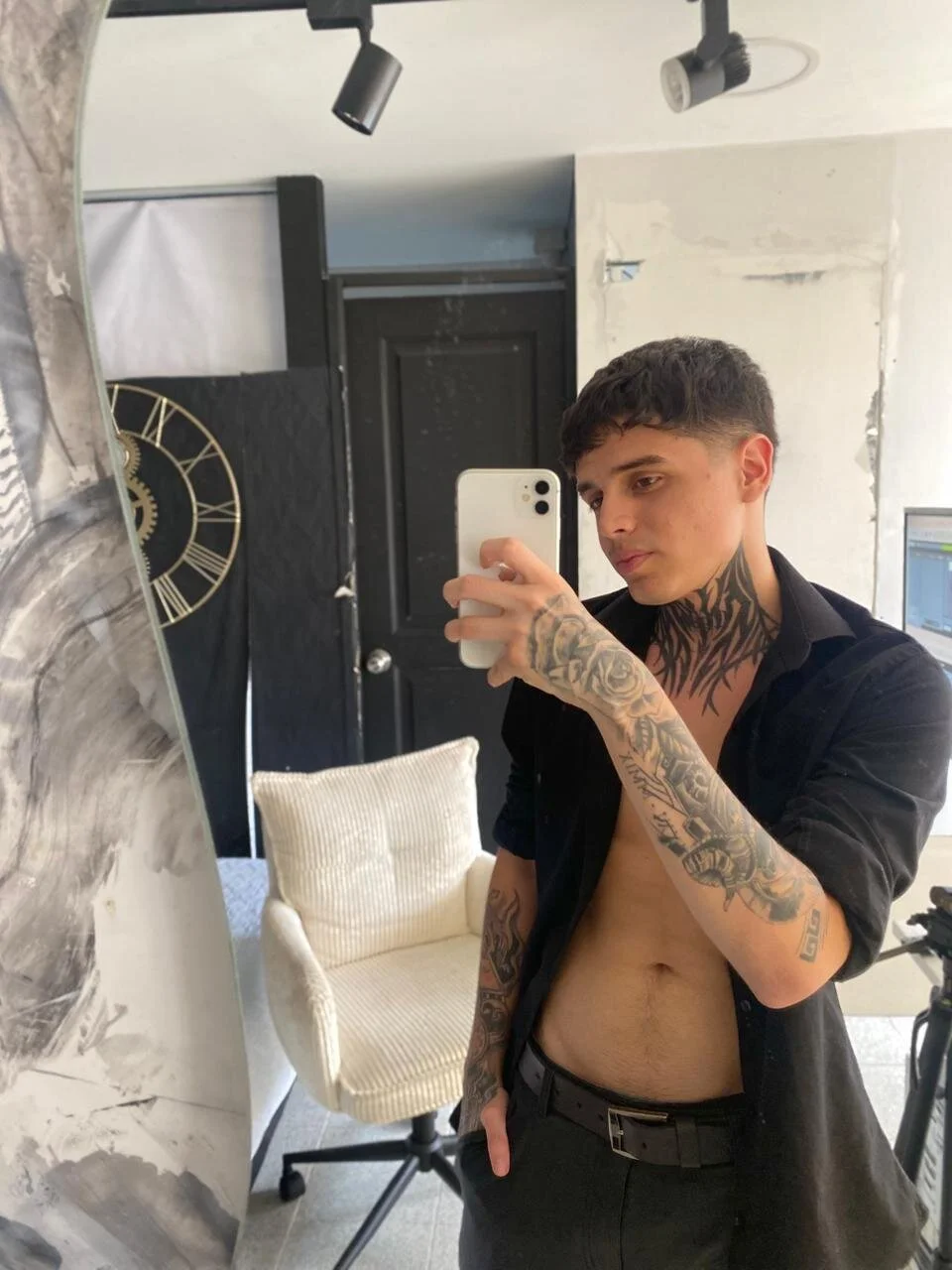 XXX Porn Photo of Nude Declan-Fox 2