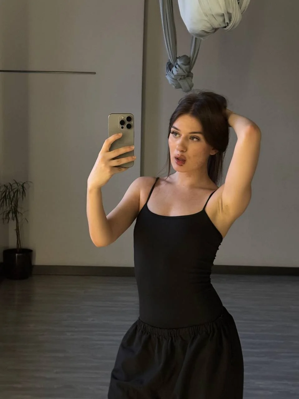 XXX Porn Photo of Nude YvonneJethro 5