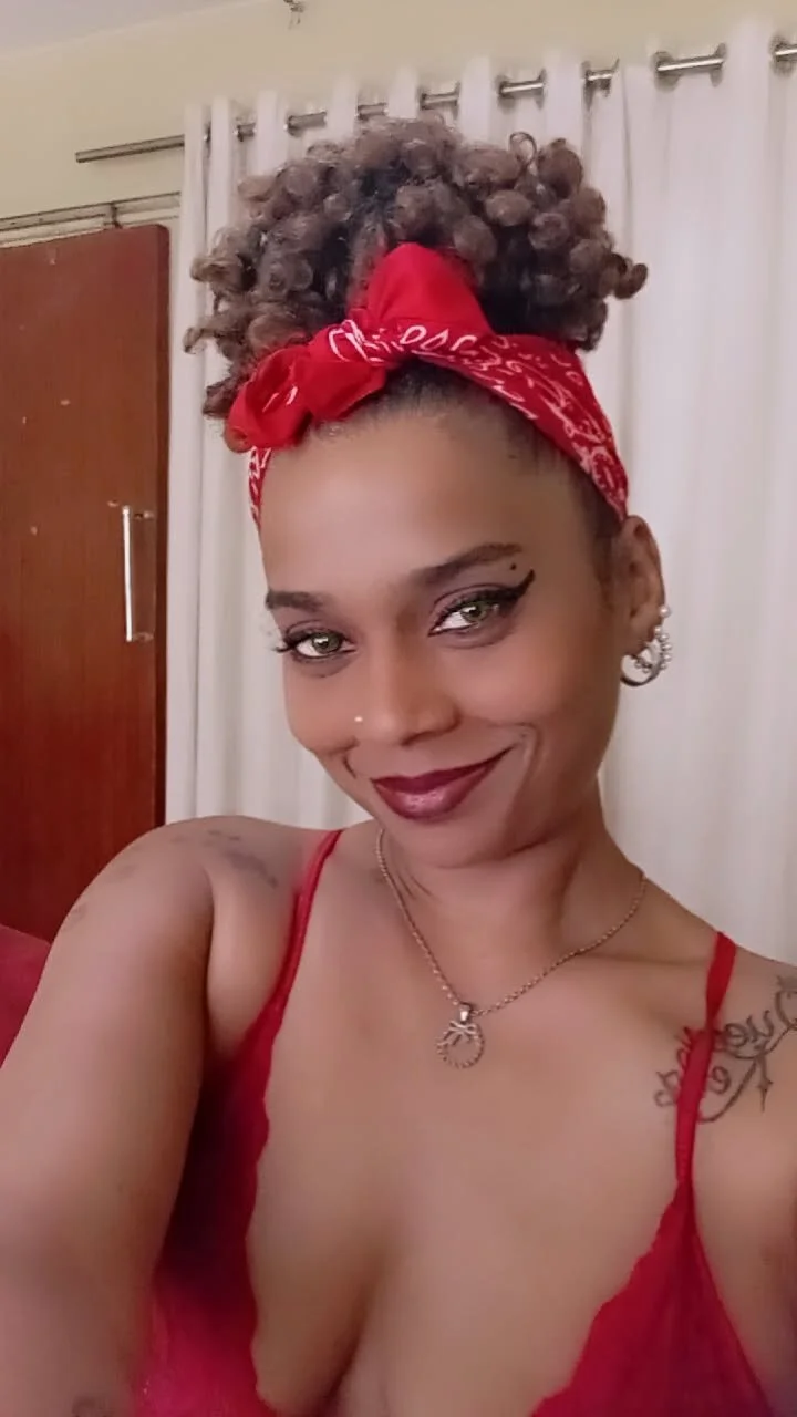 XXX Porn Photo of Nude MiZz-Creator 1