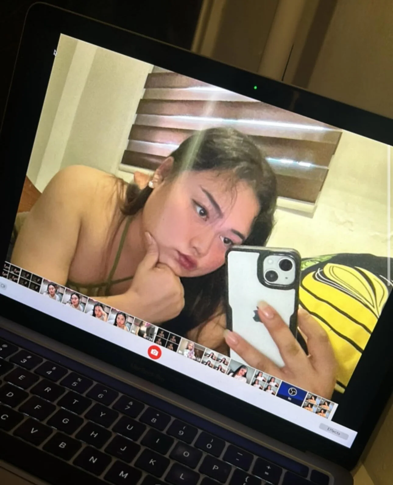 XXX Porn Photo of Nude Bella_Bumzyyy 2