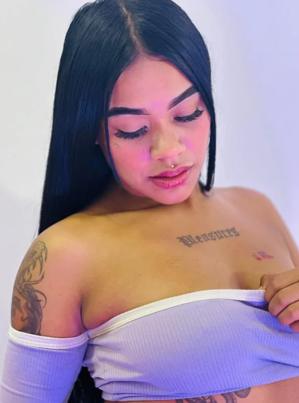 XXX Porn Photo of Nude _Isabella_Moon 17