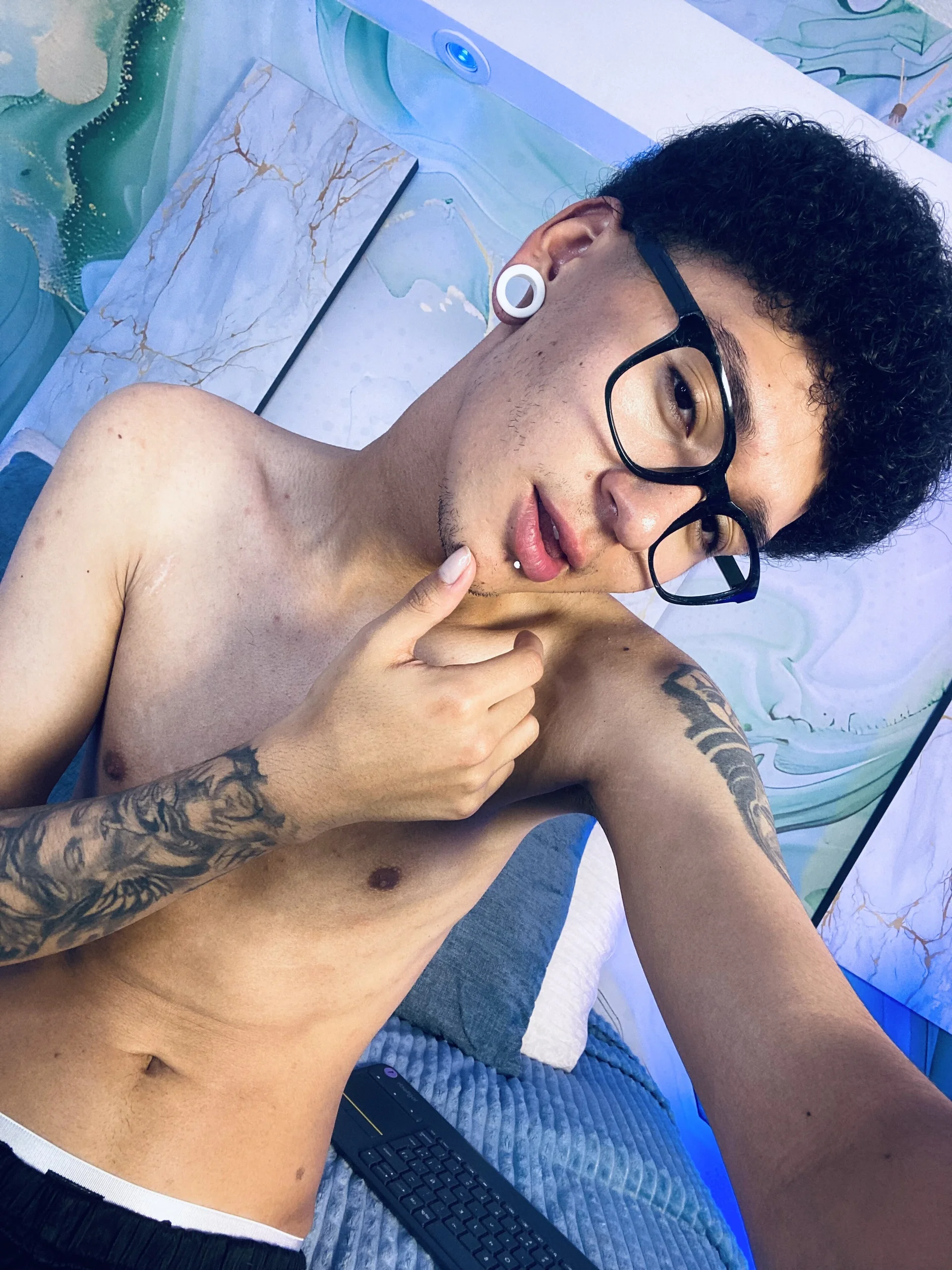 XXX Porn Photo of Nude David_Banks_ 16