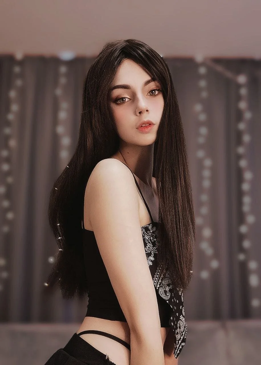 XXX Porn Photo of Nude Miranda_Kerry 6