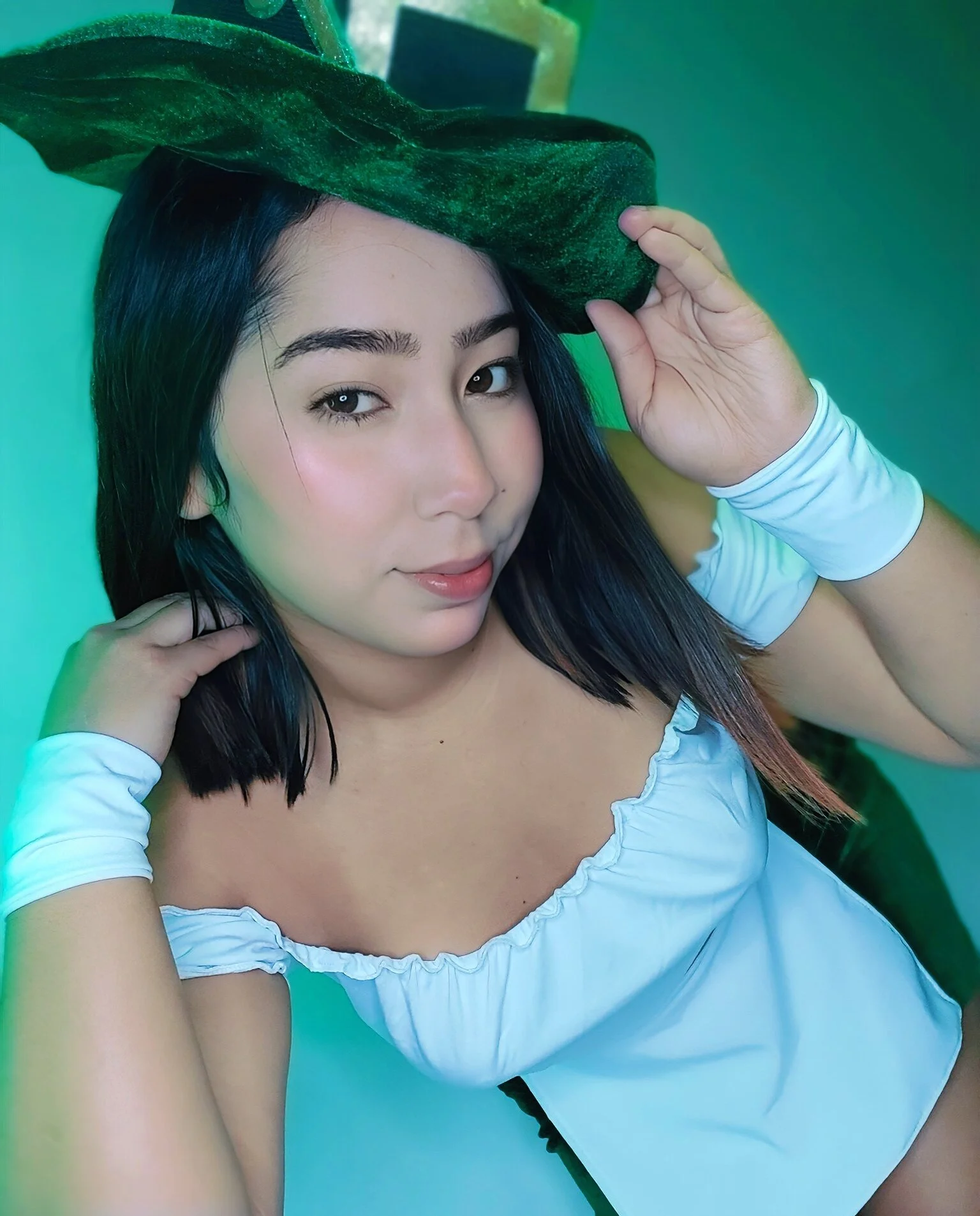 XXX Porn Photo of Nude anni_ross 25