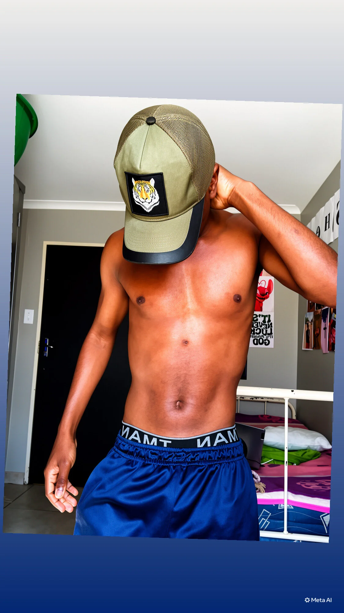 XXX Porn Photo of Nude freakyyybuddy 3