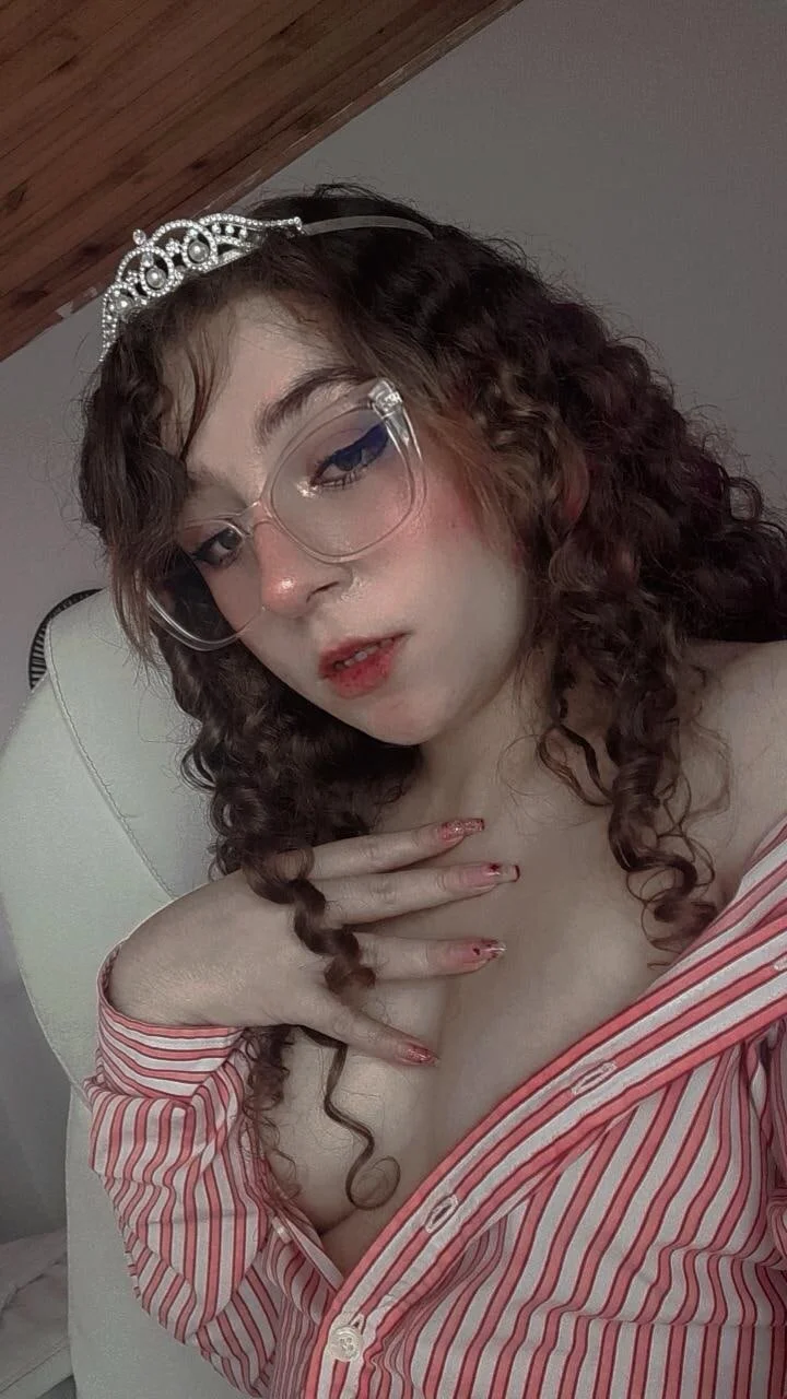 XXX Porn Photo of Nude hannacutegod 6