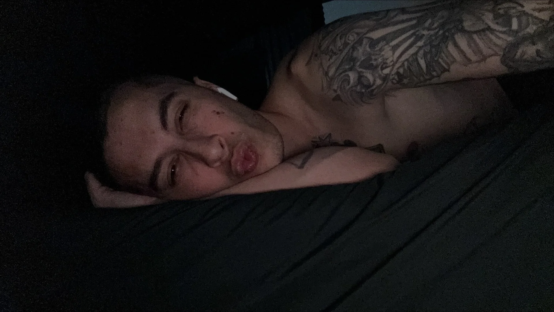 XXX Porn Photo of Nude JuicyJoshy 103