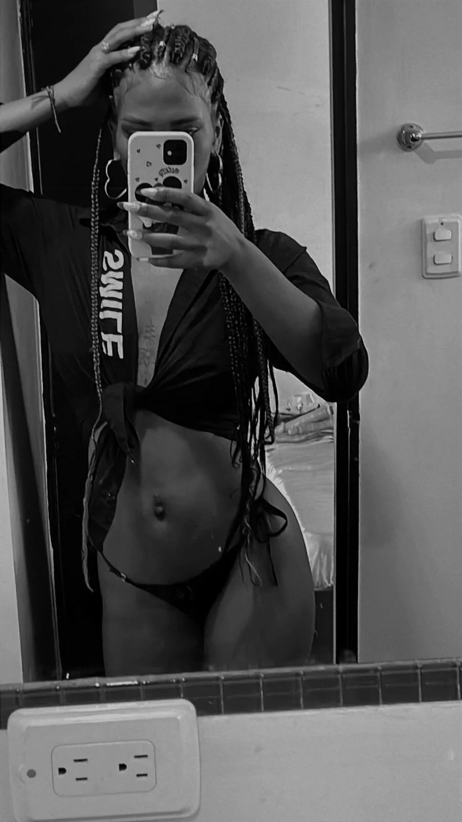 XXX Porn Photo of Nude LucianaM_13 9