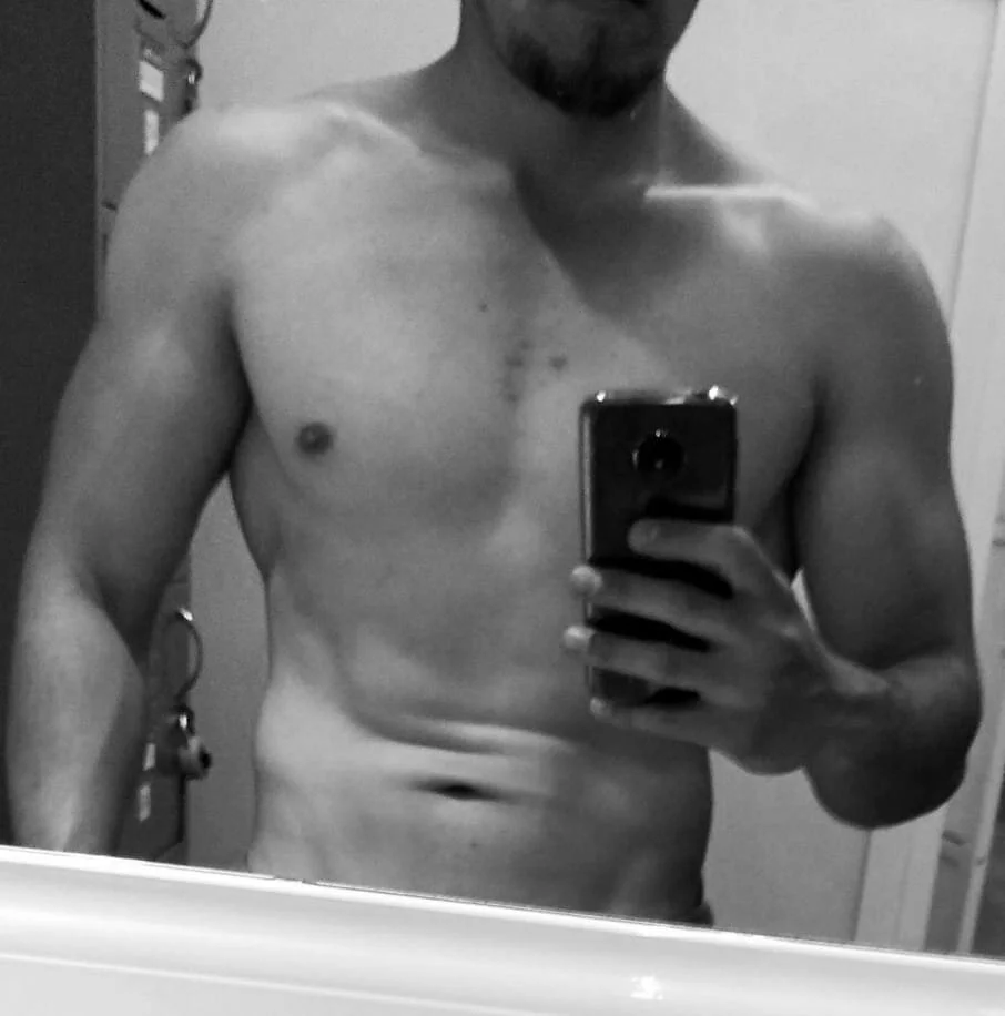 XXX Porn Photo of Nude Aaron_hoffman 12