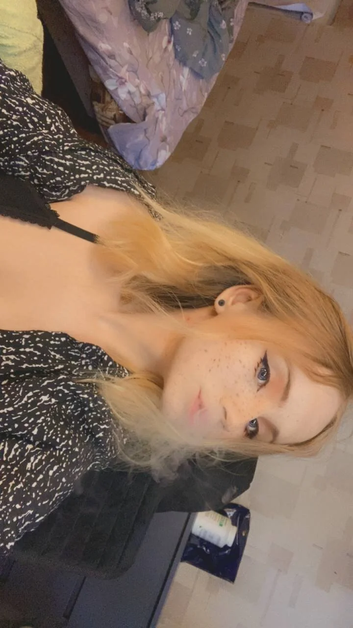 XXX Porn Photo of Nude AliceNya_cute 4
