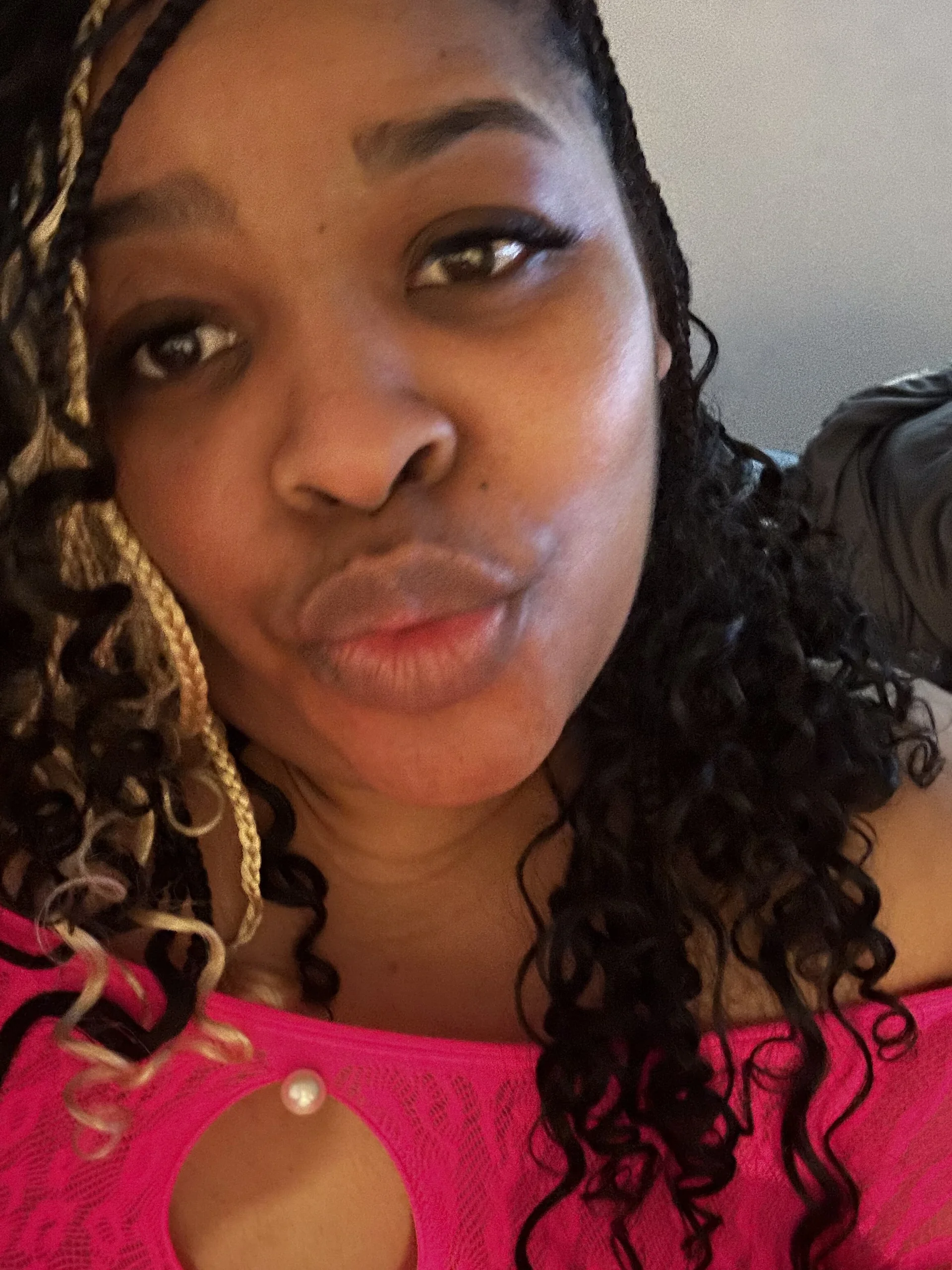 XXX Porn Photo of Nude Missredboneo12 10