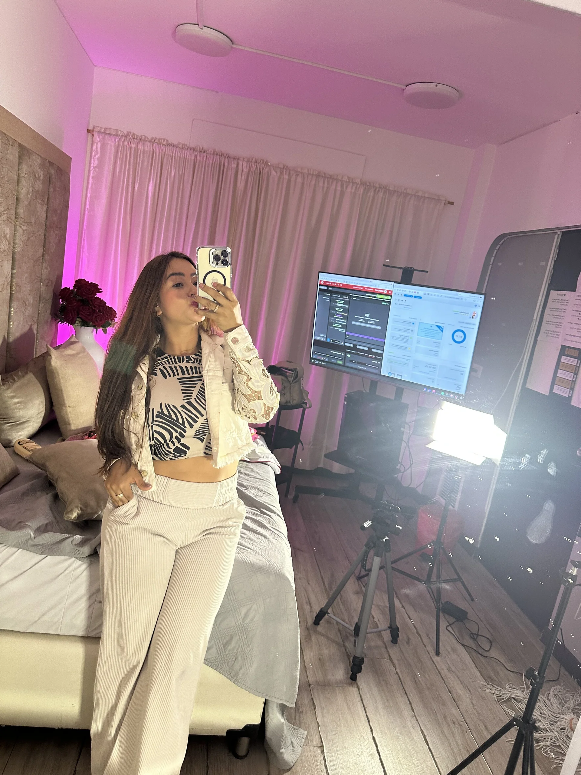 XXX Porn Photo of Nude KenaiGales 50