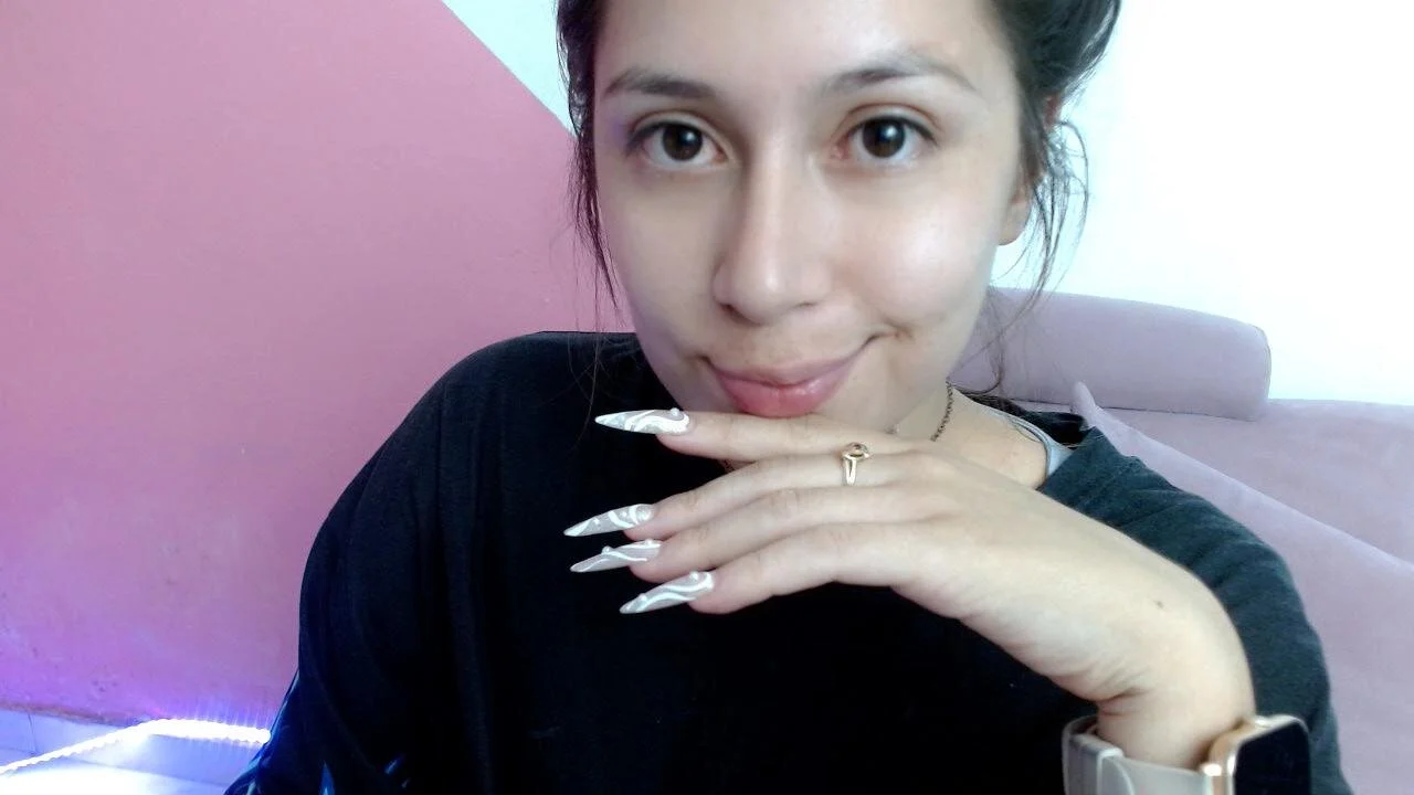 XXX Porn Photo of Nude MommyMiaWs 5